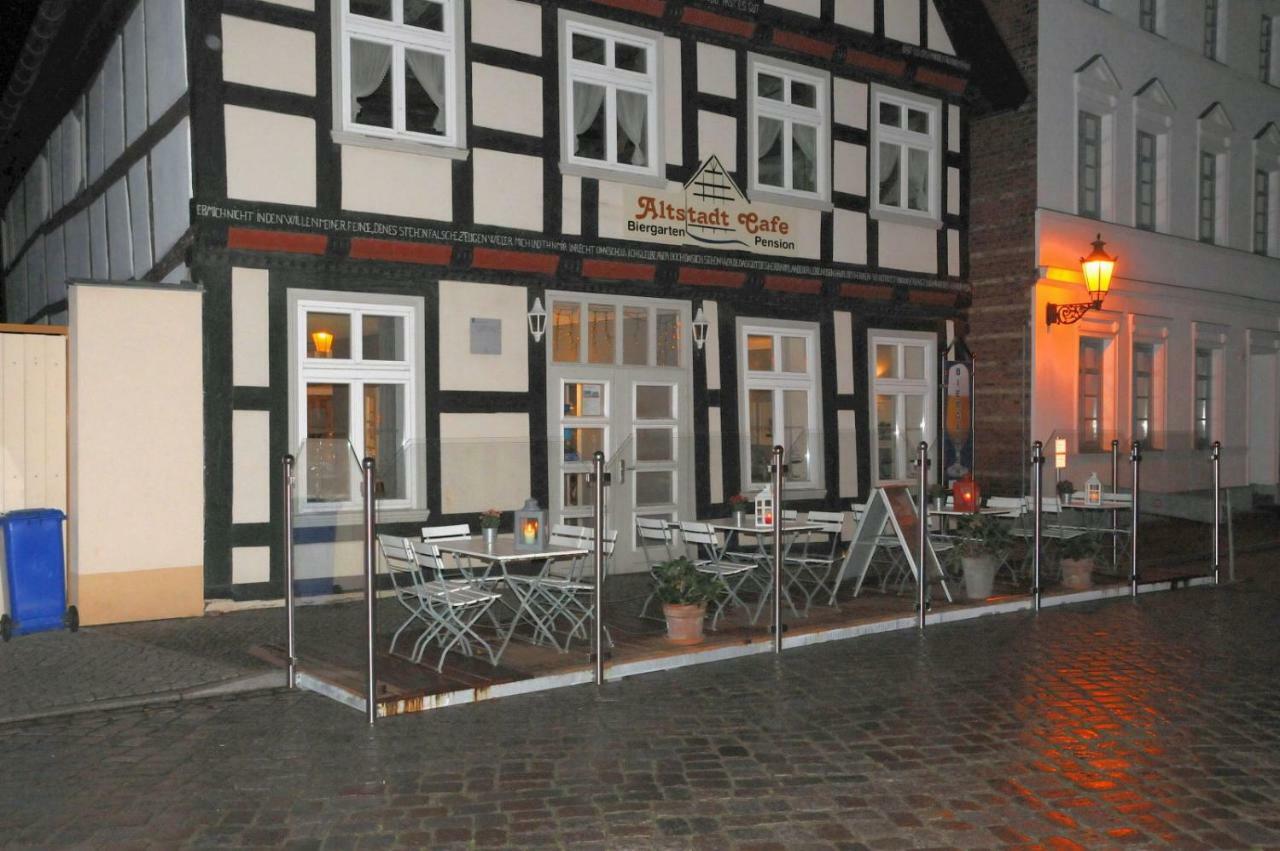 Altstadt Cafe Hotel Havelberg Exterior photo